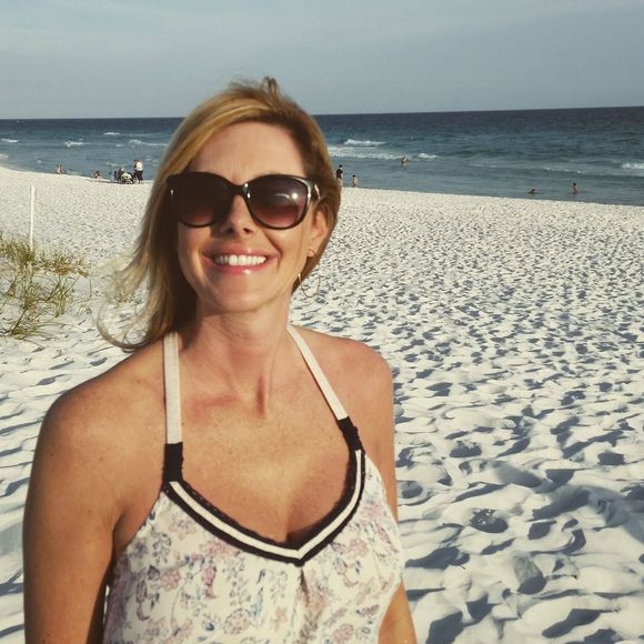 Meet your Posher, Celena - Picture 1 of 1